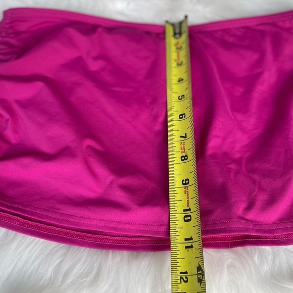 Lands’ End swim skirt.  Women’s size 12 - Picture 5 of 6